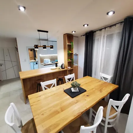 Elegant With Sea View In Saint Vlas Appartement *